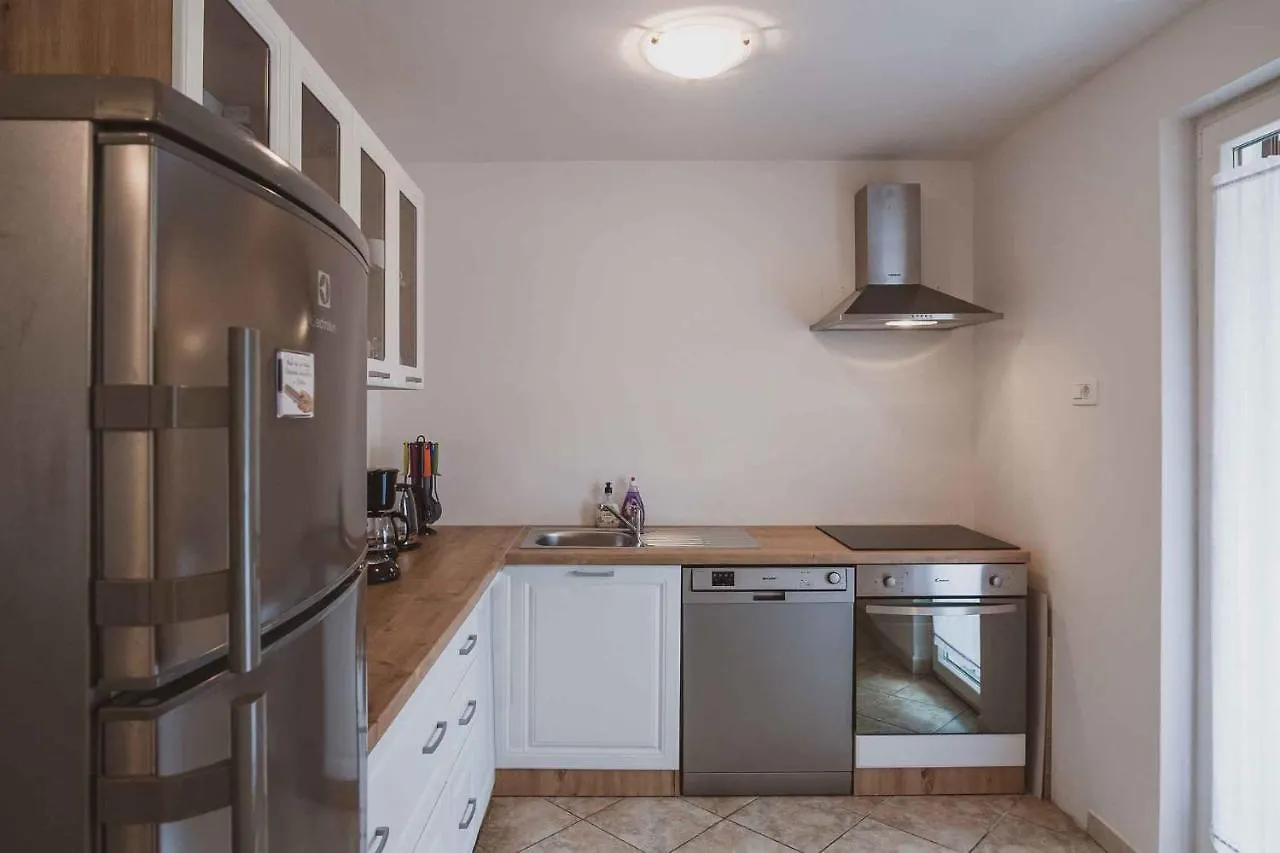 Holiday Home In Klimno - Insel Krk 42238 Croatia